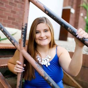 Meet your Posher, Leah